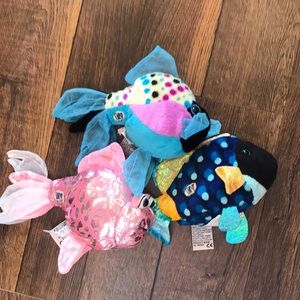 Three webkinz fish